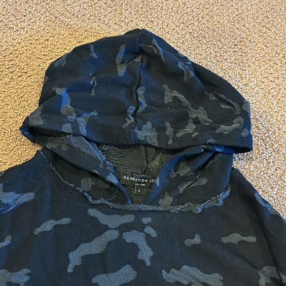 Generation Love Women’s Burnout Distressed Camouflage Hooded Sweatshirt - Picture 4 of 8